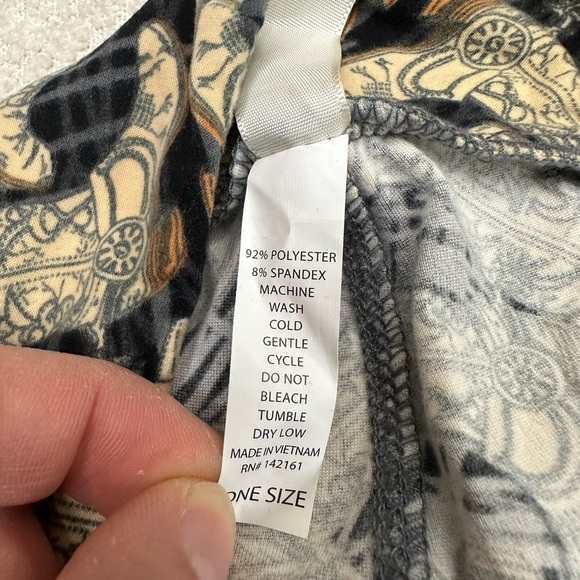 LulaRoe Leggings Cowboy Boot Print One Size - Picture 6 of 8